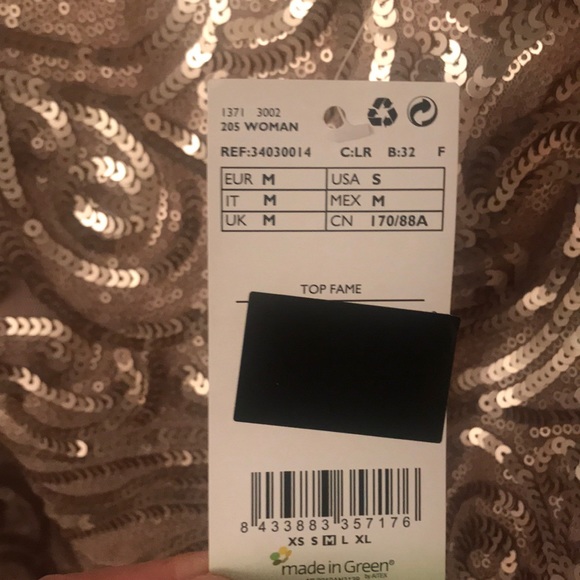 Top - Picture 2 of 2